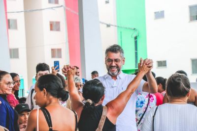 notícia: Governador Clécio Luís destaca avanços na habitação e reforça o papel da construção civil no Amapá em encontro regional