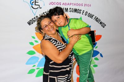 notícia: 'Vibramos a cada experiência nova que ele tem', diz mãe sobre filho autista que participa dos Jogos Olímpicos Adaptados