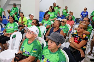 notícia: ‘Quinta Feliz’: Governo do Amapá retorna com as atividades de lazer para idosos no Ginásio Avertino Ramos, em Macapá