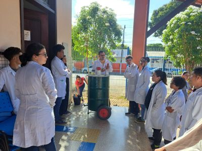 notícia: Ueap realiza oficina sobre resíduos orgânicos para produção de biogás durante a Semana de Ciência e Tecnologia