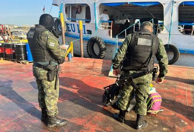 notícia: Batalhão Ambiental  da Polícia Militar apreende carne de jacaré e pescado durante período de defeso, em Santana