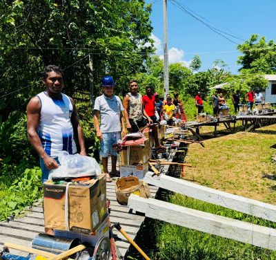 notícia: Amapá mais Produtivo: Governo do Estado entrega equipamentos para as localidades de Igarapé Amazonas e Linha F, em Macapá