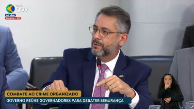 notícia: VÍDEO: Acompanhe na íntegra a participação do governador do Amapá, Clécio Luís, durante reunião com o presidente Lula sobre segurança pública