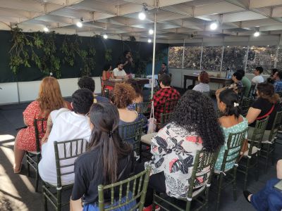 notícia: Folia Literária Internacional: roda de conversa reúne escritores da comunidade LGBTQIA+ em debate promovido pelo Governo do Estado