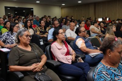 notícia: Em parceria com o Ministério da Educação, Governo do Amapá promove capacitação sobre programa Pé-de-Meia