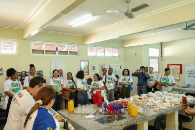 notícia: Professores guianenses participam de visitas técnicas para conhecer metodologia e cultura educacional do Amapá