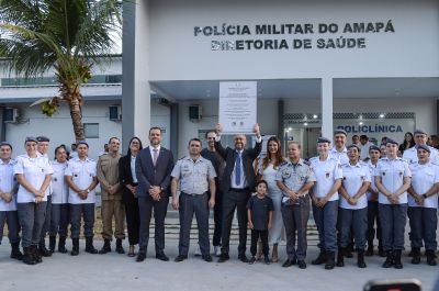 notícia: Governador Clécio Luís entrega Policlínica totalmente revitalizada para a Polícia Militar do Amapá