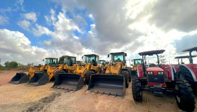 notícia: Governo do Amapá recebe mais de 2 mil equipamentos da Codevasf para associações agrícolas do estado