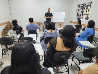 notícia: Semana da Cultura Gospel reúne comunidade cristã para noite de troca de conhecimentos com personalidades, em Macapá