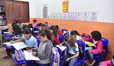 notícia: Secretaria de Educação do Amapá realiza reunião com gestores escolares para avaliação do ano letivo de 2024