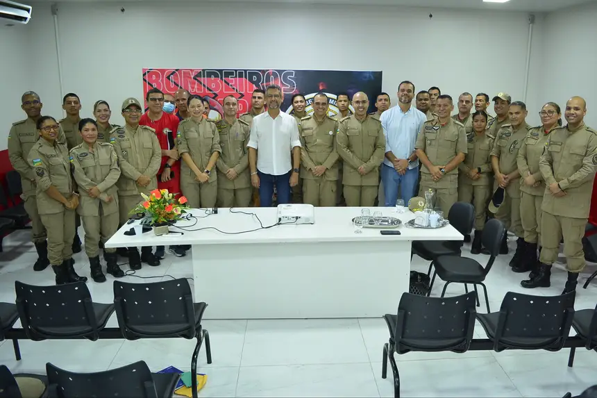  <div class='credito_fotos'>Foto: Maksuel Martins/GEA   |   <a href='/midias/2025/originais/20250211114133-GF00015802-F00183536E.webp' download><i class='fa-solid fa-download'></i> Download</a></div>