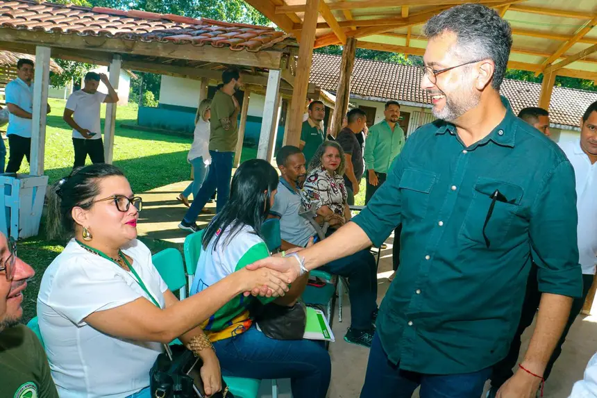  <div class='credito_fotos'>Foto: Ian Reis/Agência Grito   |   <a href='/midias/2025/originais/20250212155218-GF00015807-F00183629.webp' download><i class='fa-solid fa-download'></i> Download</a></div>