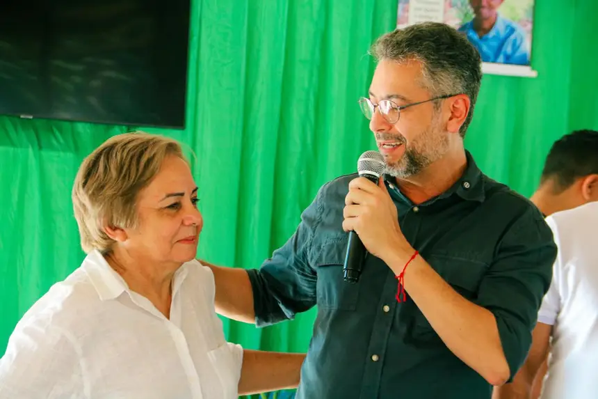  <div class='credito_fotos'>Foto: Ian Reis/Agência Grito   |   <a href='/midias/2025/originais/20250212155226-GF00015807-F00183634.webp' download><i class='fa-solid fa-download'></i> Download</a></div>