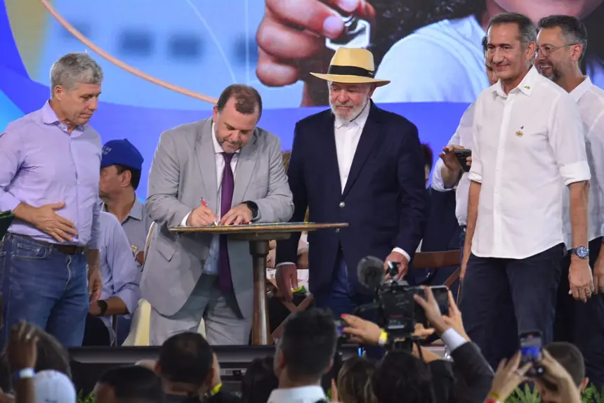  <div class='credito_fotos'>Foto: Maksuel Martins/GEA   |   <a href='/midias/2025/originais/20250213131247-GF00015811-F00183695.webp' download><i class='fa-solid fa-download'></i> Download</a></div>