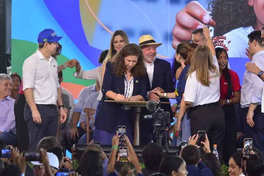  <div class='credito_fotos'>Foto: Maksuel Martins/GEA   |   <a href='/midias/2025/originais/20250213131646-GF00015812-F00183701.webp' download><i class='fa-solid fa-download'></i> Download</a></div>