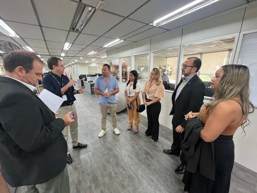 Equipe Super Fácil sendo recepcionada na Prodesp 