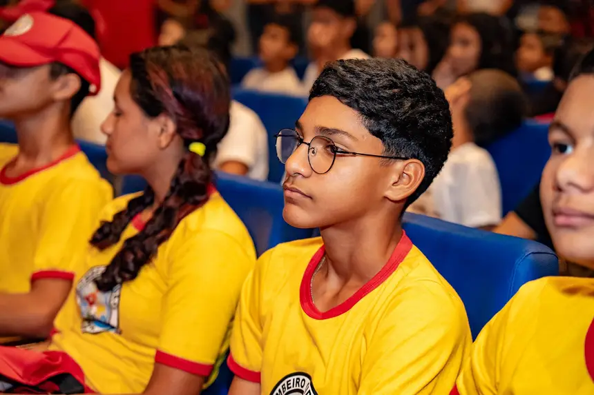  <div class='credito_fotos'>Foto: Jessé Matos/Agência Grito   |   <a href='/midias/2025/originais/20250513092141-GF00016061-F00190176.webp' download><i class='fa-solid fa-download'></i> Download</a></div>