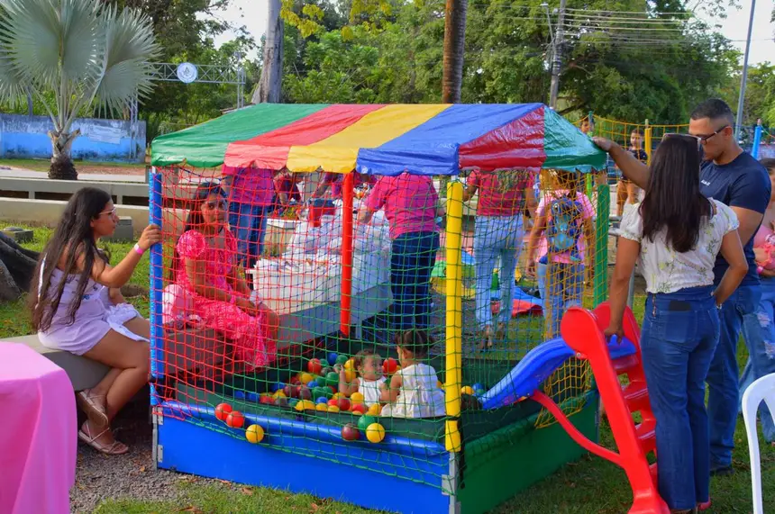 Espaço kids contou com pula pula para os pequenos