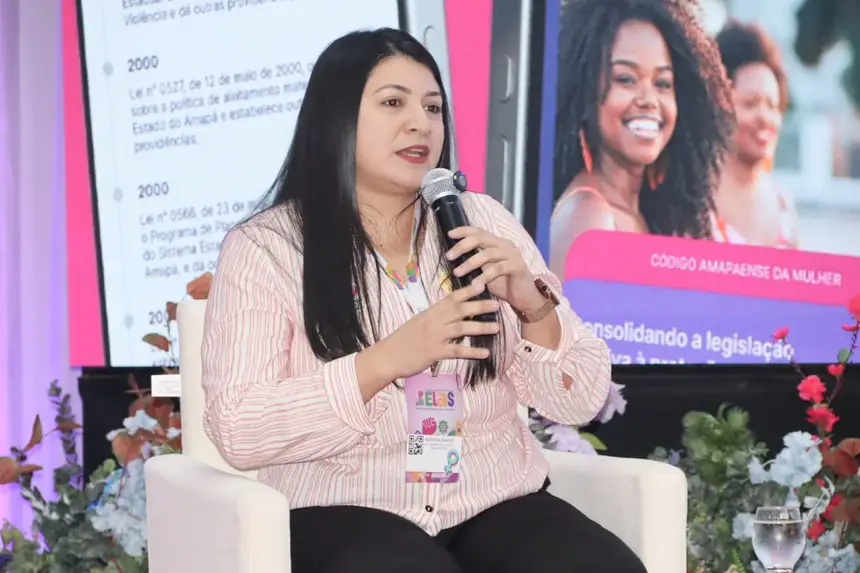 Secretária de Políticas Públicas para Mulheres, Adriana Ramos