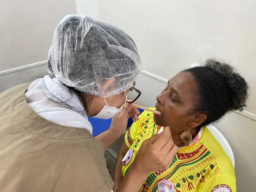 Exame de checagem da carga dentária