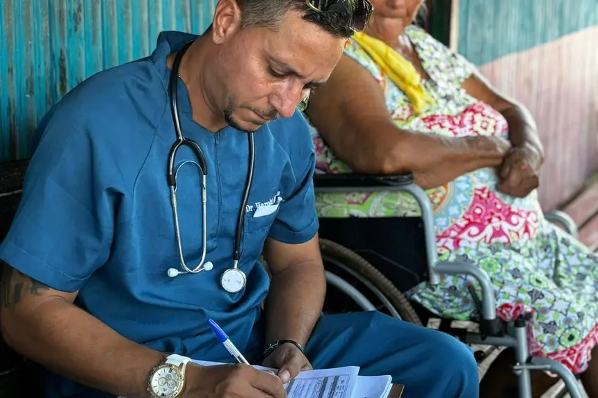 Atendimento médico humanizado  para a comunidade 