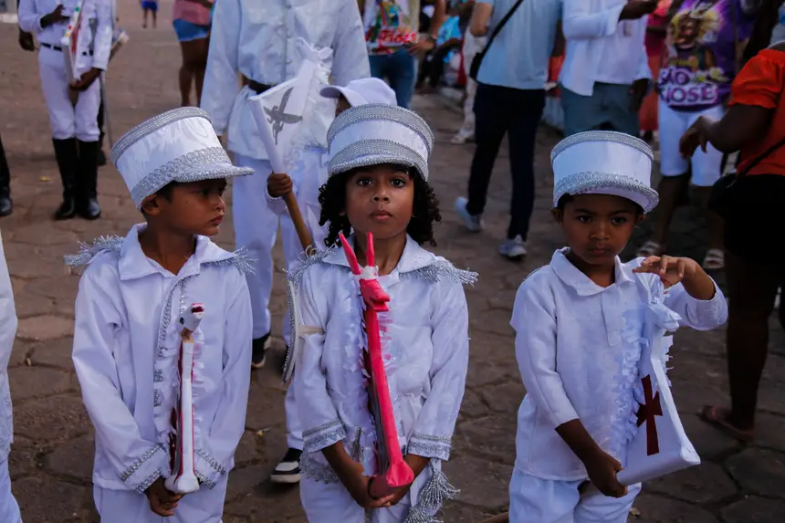 Pequenos "cavaleiros" nas encenações das batalhas