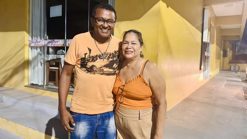 O compositor Carlos Peru ressaltou que está muito feliz em ir para a próxima etapa e destaca que o momento é de muito aprendizado