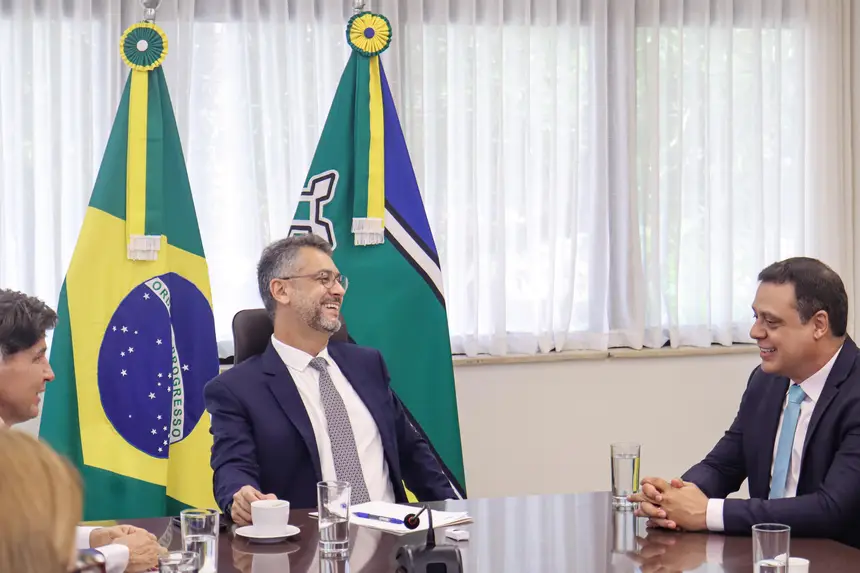  <div class='credito_fotos'>Foto: Israel Cardoso/GEA   |   <a href='/midias/2025/originais/20250813085208-GF00016390-F00201118.webp' download><i class='fa-solid fa-download'></i> Download</a></div>