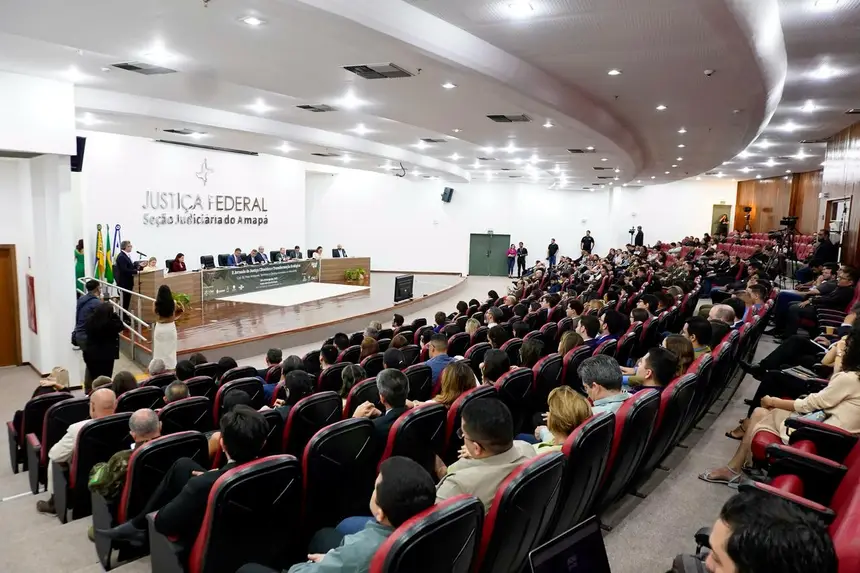  <div class='credito_fotos'>Foto: Luhana Baddini/Agência Grito   |   <a href='/midias/2025/originais/20250818125832-GF00016408-F00201579.webp' download><i class='fa-solid fa-download'></i> Download</a></div>