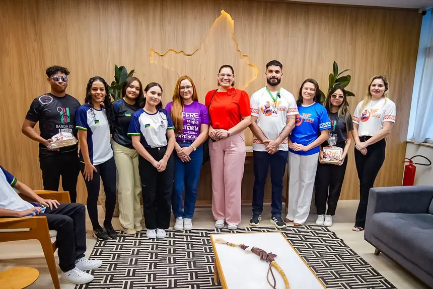  <div class='credito_fotos'>Foto: Jessé Matos/Agência Grito   |   <a href='/midias/2025/originais/20250826082814-GF00016439-F00202563.webp' download><i class='fa-solid fa-download'></i> Download</a></div>