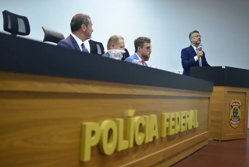  <div class='credito_fotos'>Foto: Maksuel Martins/GEA   |   <a href='/midias/2025/originais/20250827140151-GF00016444-F00202849.webp' download><i class='fa-solid fa-download'></i> Download</a></div>
