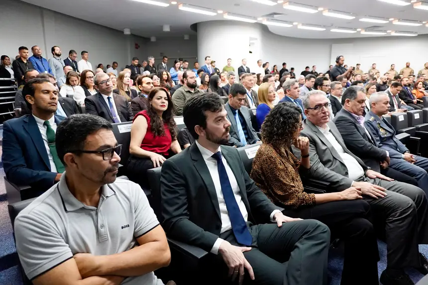  <div class='credito_fotos'>Foto: Luhana Baddini/Agência Grito   |   <a href='/midias/2025/originais/20250827142559-GF00016444-F00202874.webp' download><i class='fa-solid fa-download'></i> Download</a></div>