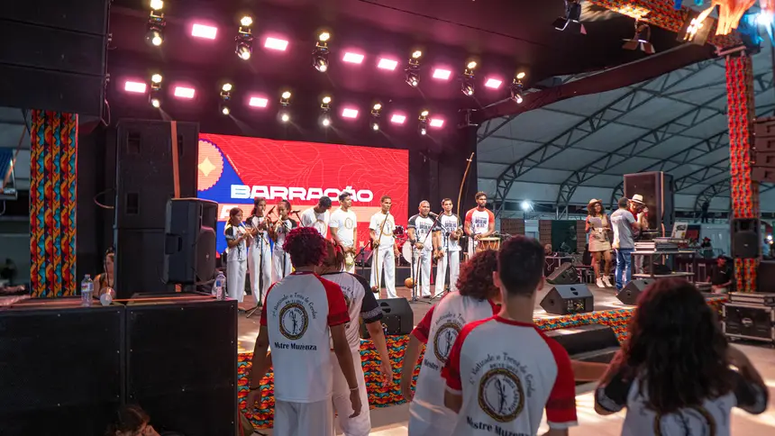  <div class='credito_fotos'>Foto: Arthur Alves / SECOM GEA   |   <a href='/midias/2025/originais/20250831213121-GF00016459-F00203182.webp' download><i class='fa-solid fa-download'></i> Download</a></div>