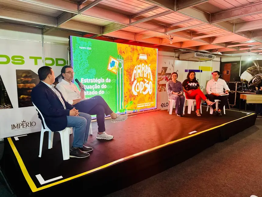 O painel de debates foi coordenador pelo CEO da Rede Brasil do Pacto Global da ONU, Carlo Pereira. (segundo da esquerda para direita).
