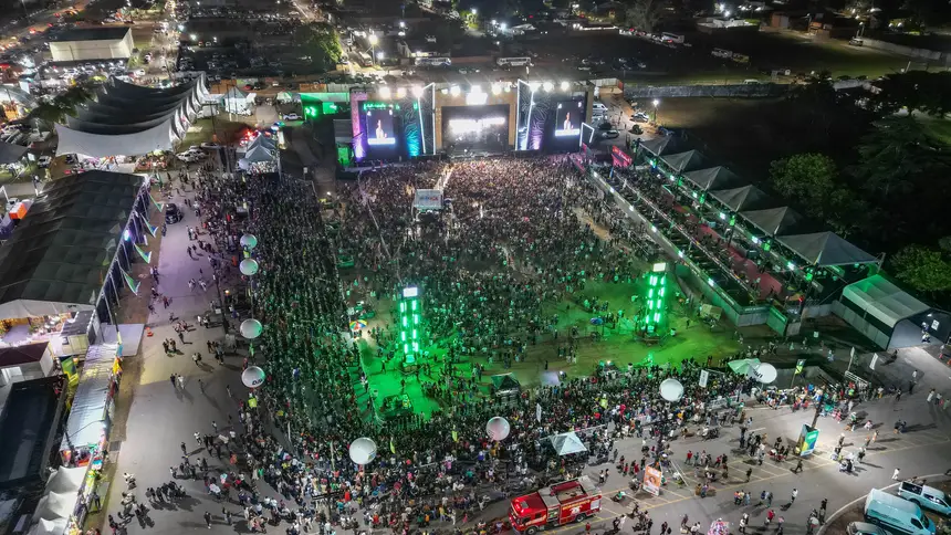 default <div class='credito_fotos'>Foto: Arthur Alves / SECOM GEA   |   <a href='/midias/2025/originais/20250903000242-GF00016477-F00203684.webp' download><i class='fa-solid fa-download'></i> Download</a></div>