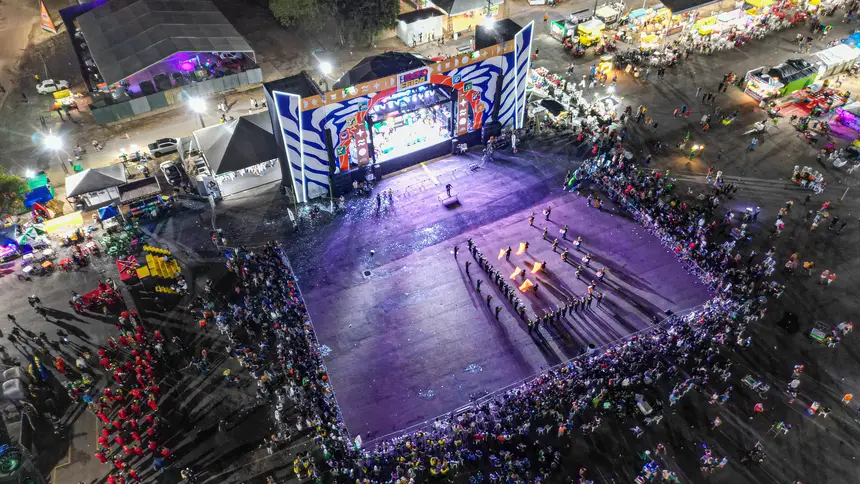 default <div class='credito_fotos'>Foto: Arthur Alves / SECOM GEA   |   <a href='/midias/2025/originais/20250903223630-GF00016483-F00203848.webp' download><i class='fa-solid fa-download'></i> Download</a></div>