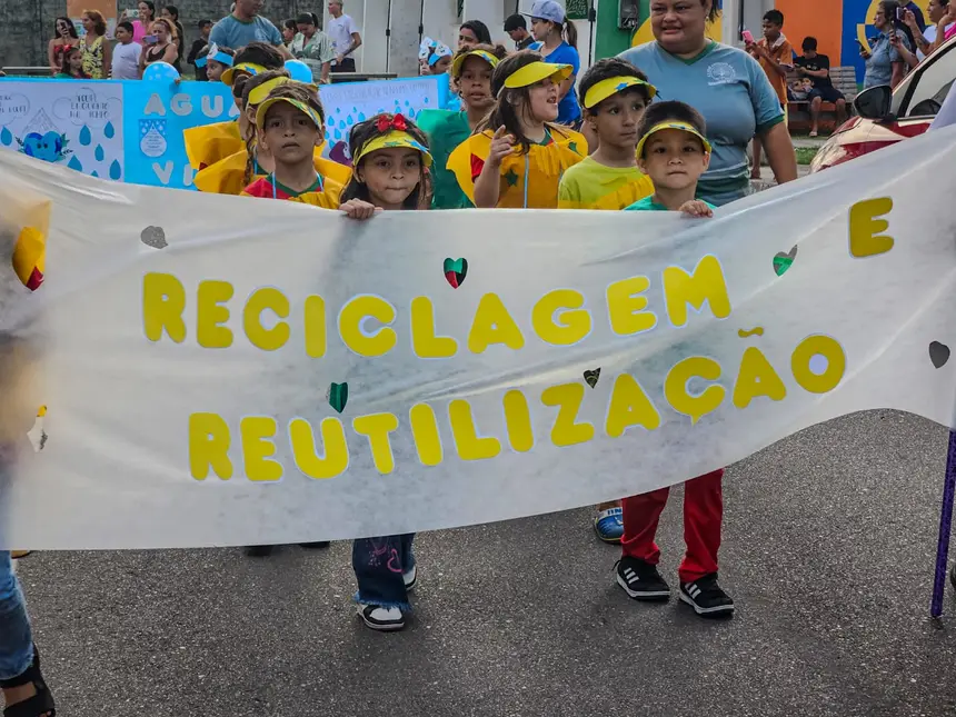 O pelotão da Reciclagem e Reutilização 