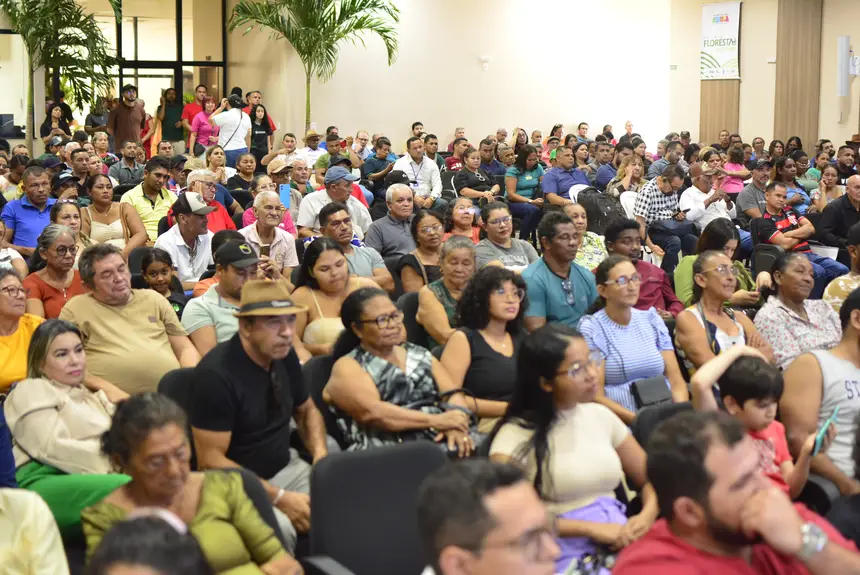  <div class='credito_fotos'>Foto: Maksuel Martins/GEA   |   <a href='/midias/2025/originais/20251010090958-GF00016592-F00207272.webp' download><i class='fa-solid fa-download'></i> Download</a></div>