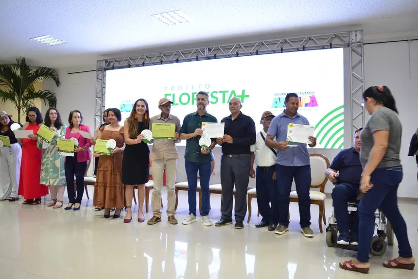  <div class='credito_fotos'>Foto: Maksuel Martins/GEA   |   <a href='/midias/2025/originais/20251010091009-GF00016592-F00207275.webp' download><i class='fa-solid fa-download'></i> Download</a></div>