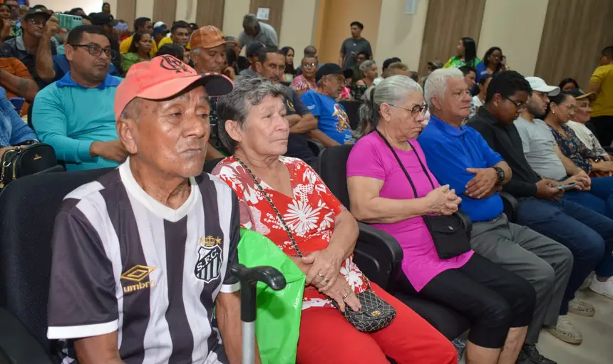  <div class='credito_fotos'>Foto: Sal Lima/GEA   |   <a href='/midias/2025/originais/20251010091721-GF00016592-F00207344.webp' download><i class='fa-solid fa-download'></i> Download</a></div>