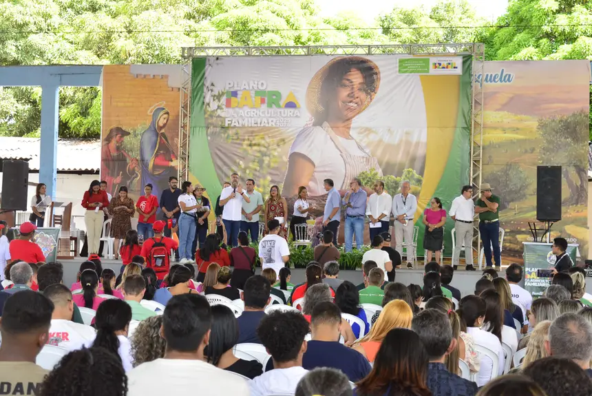  <div class='credito_fotos'>Foto: Maksuel Martins/GEA   |   <a href='/midias/2025/originais/20251010135833-GF00016597-F00207404.webp' download><i class='fa-solid fa-download'></i> Download</a></div>