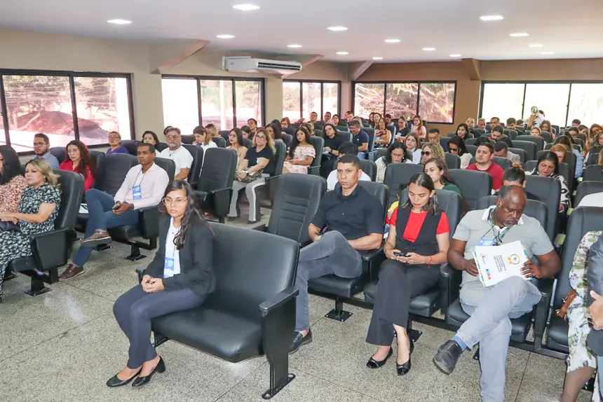  <div class='credito_fotos'>Foto: Adriano Monteiro/GEA   |   <a href='/midias/2025/originais/20251024081241-GF00016624-F00208105.webp' download><i class='fa-solid fa-download'></i> Download</a></div>