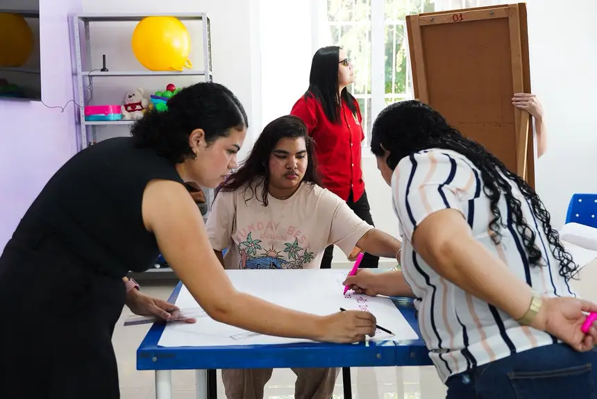  <div class='credito_fotos'>Foto: Lidiane Lima/GEA   |   <a href='/midias/2025/originais/20251024123732-GF00016627-F00208170.webp' download><i class='fa-solid fa-download'></i> Download</a></div>