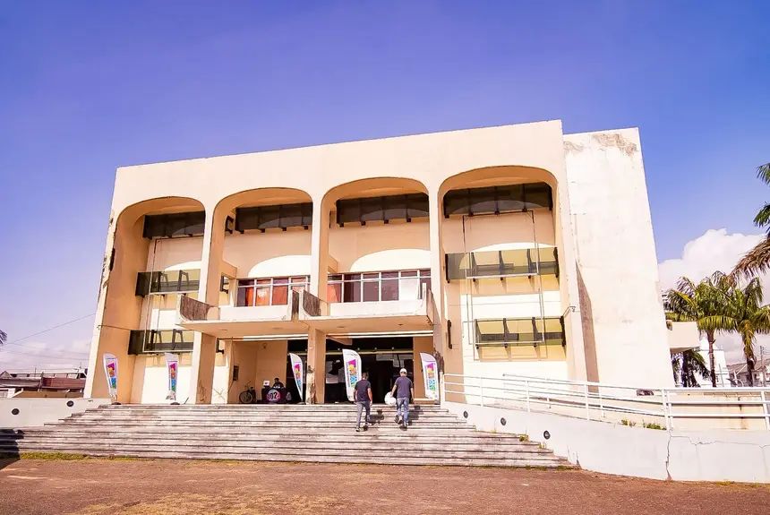  <div class='credito_fotos'>Foto: Jessé Matos/Agência Grito   |   <a href='/midias/2025/originais/20251028102921-GF00016628-F00208209.webp' download><i class='fa-solid fa-download'></i> Download</a></div>