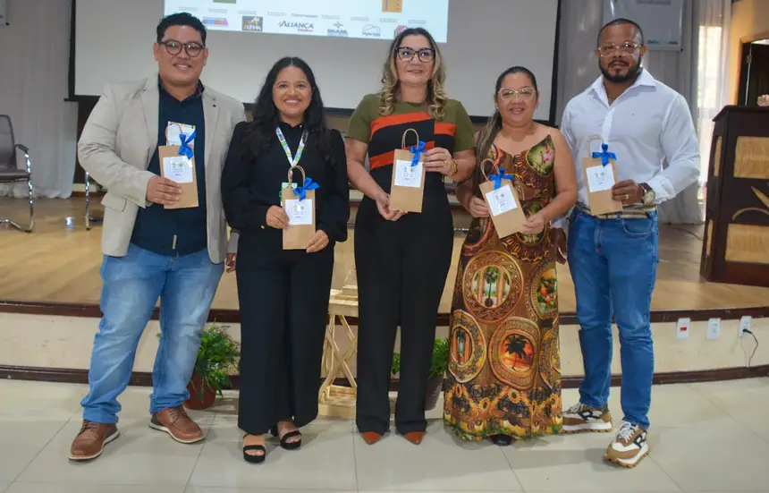  <div class='credito_fotos'>Foto: Sal Lima/GEA   |   <a href='/midias/2025/originais/20251031121014-GF00016634-F00208280.webp' download><i class='fa-solid fa-download'></i> Download</a></div>