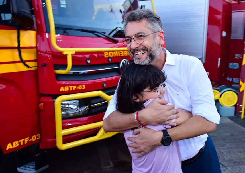  <div class='credito_fotos'>Foto: Max Renê/GEA   |   <a href='/midias/2025/originais/20251106104057-GF00016644-F00208515.webp' download><i class='fa-solid fa-download'></i> Download</a></div>