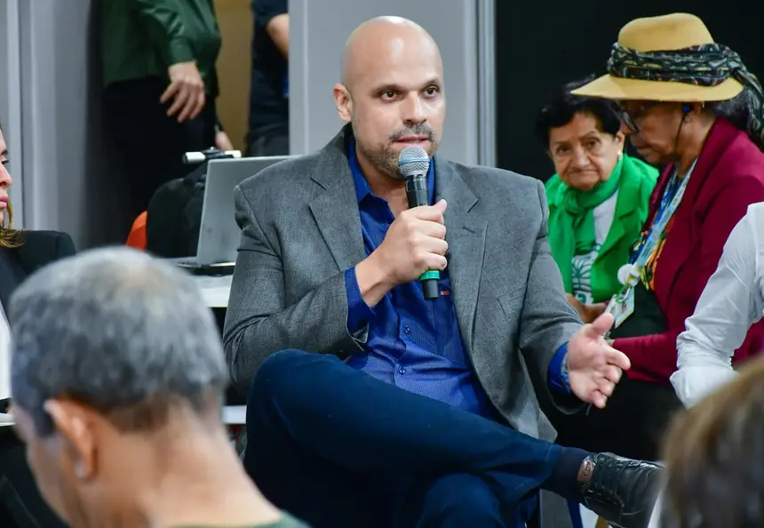  <div class='credito_fotos'>Foto: Max Renê/GEA   |   <a href='/midias/2025/originais/20251110173807-GF00016666-F00208969.webp' download><i class='fa-solid fa-download'></i> Download</a></div>