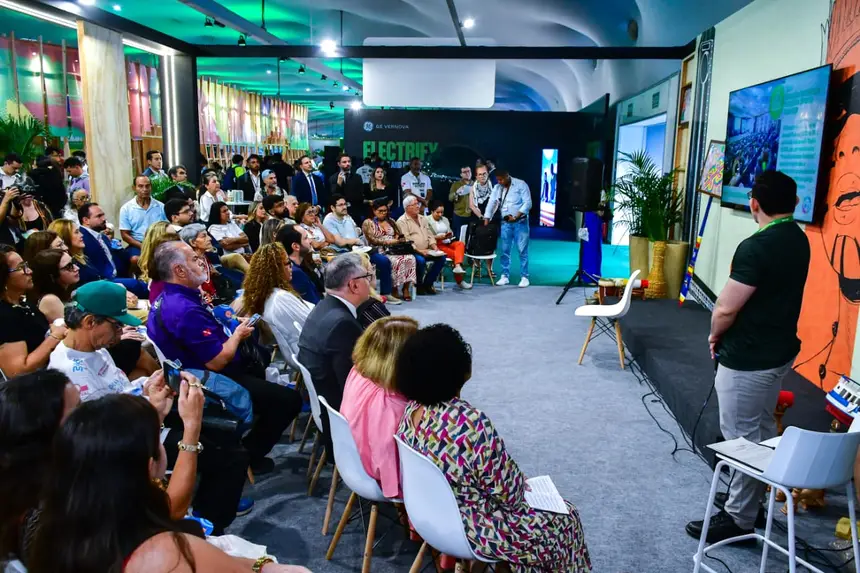  <div class='credito_fotos'>Foto: Max Renê/GEA   |   <a href='/midias/2025/originais/20251113080046-GF00016677-F00209190.webp' download><i class='fa-solid fa-download'></i> Download</a></div>