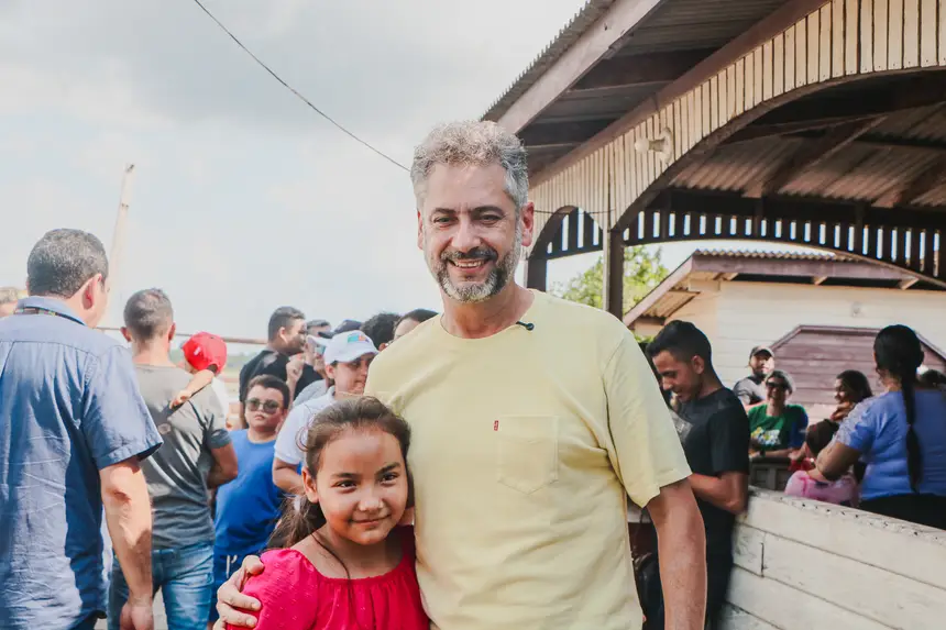  <div class='credito_fotos'>Foto: Dinho Rocha / Agência Grito    |   <a href='/midias/2025/originais/20251117092927-GF00016696-F00209689.webp' download><i class='fa-solid fa-download'></i> Download</a></div>