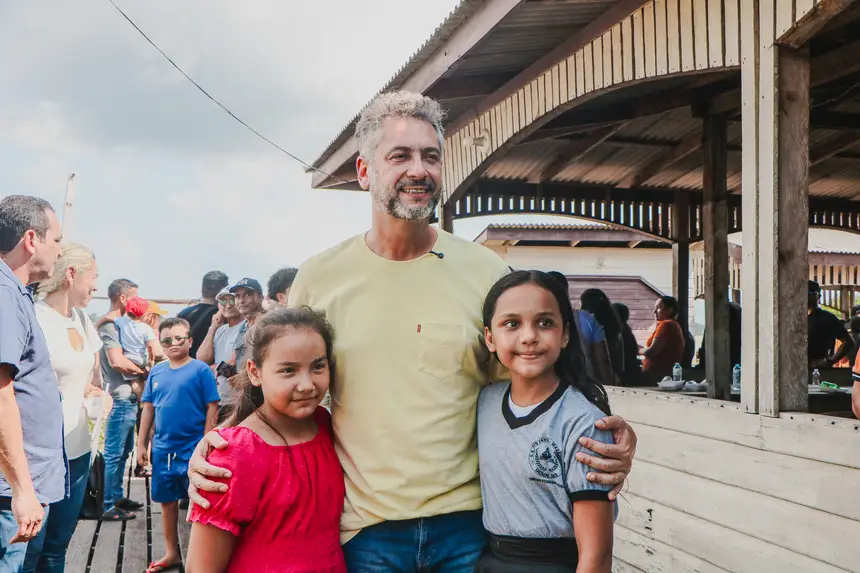  <div class='credito_fotos'>Foto: Dinho Rocha / Agência Grito    |   <a href='/midias/2025/originais/20251117092928-GF00016696-F00209690.webp' download><i class='fa-solid fa-download'></i> Download</a></div>